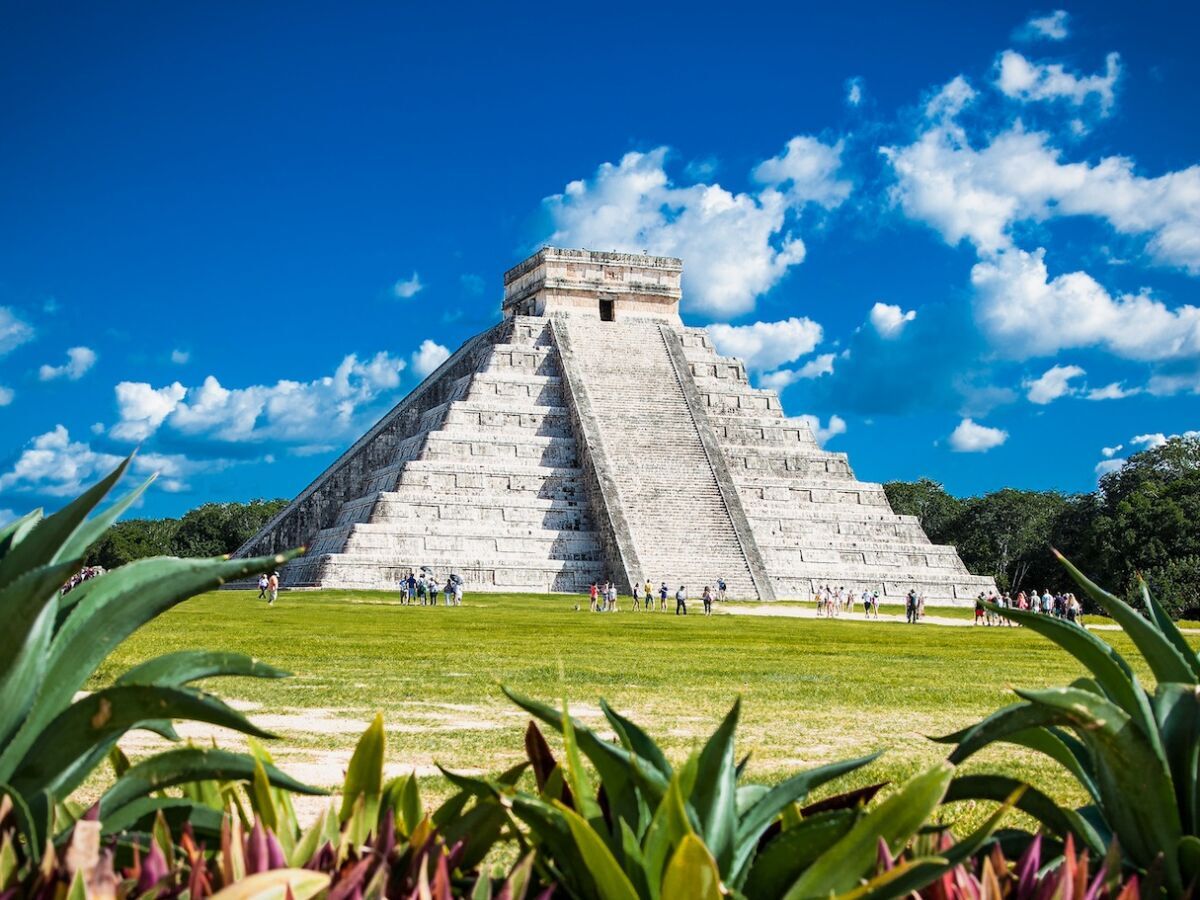 Tour a Chichén Itzá con Cenote y Demostración Gastronómica